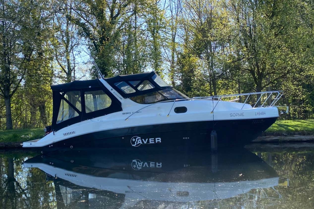yacht-charter-slider-4