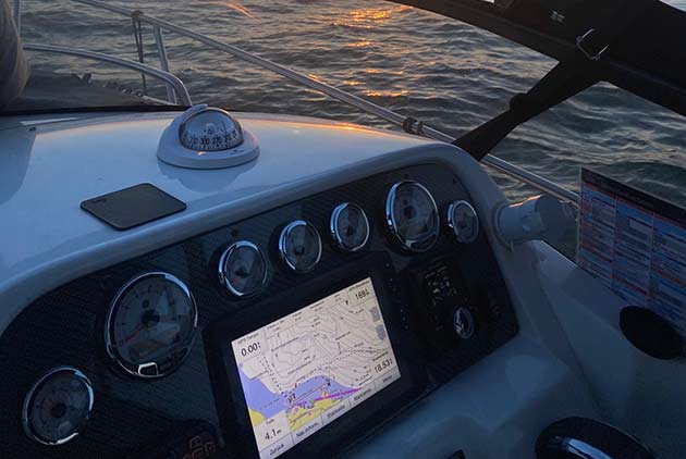 yacht charter slider cockpit