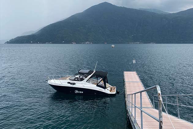yacht charter slider view
